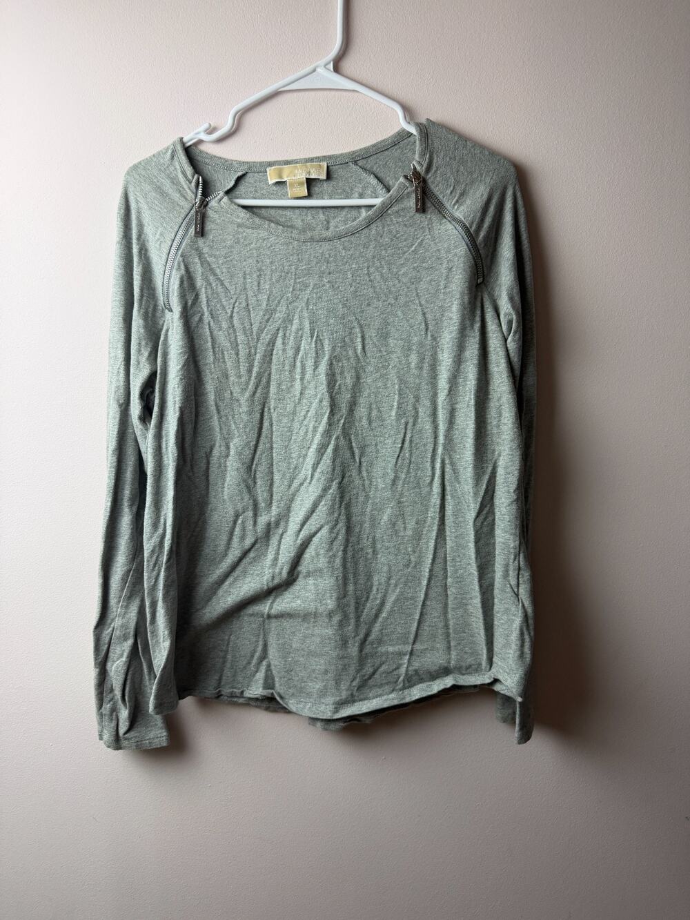 Michael Kors XL Gray Long Sleeve Shirt Women’s -Zipper accent